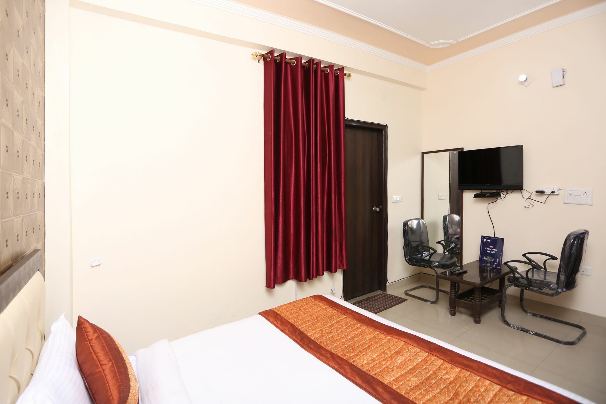 Super Hotel O Mahal Нью-Дели Экстерьер фото